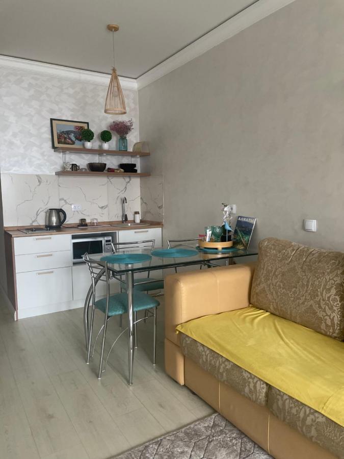 Арбат Apartment Almaty Exterior photo